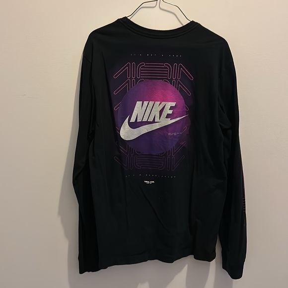 Nike men’s medium long sleeve t shirt - Picture 2 of 7